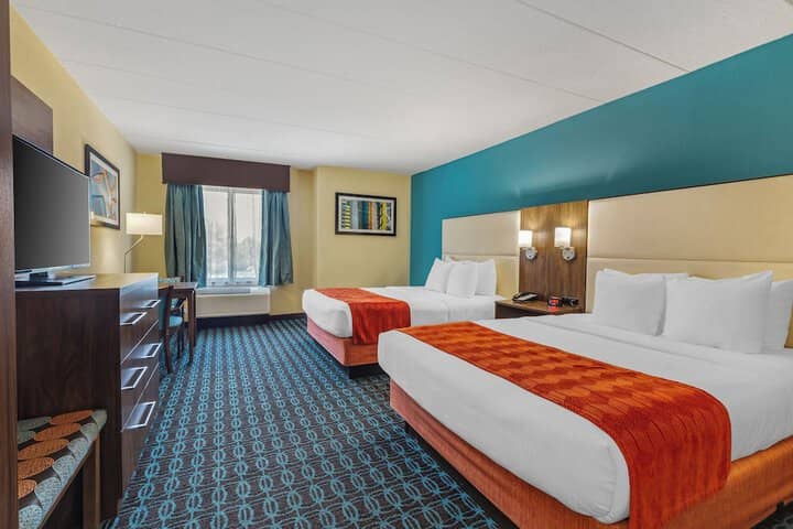Room 18 of 43